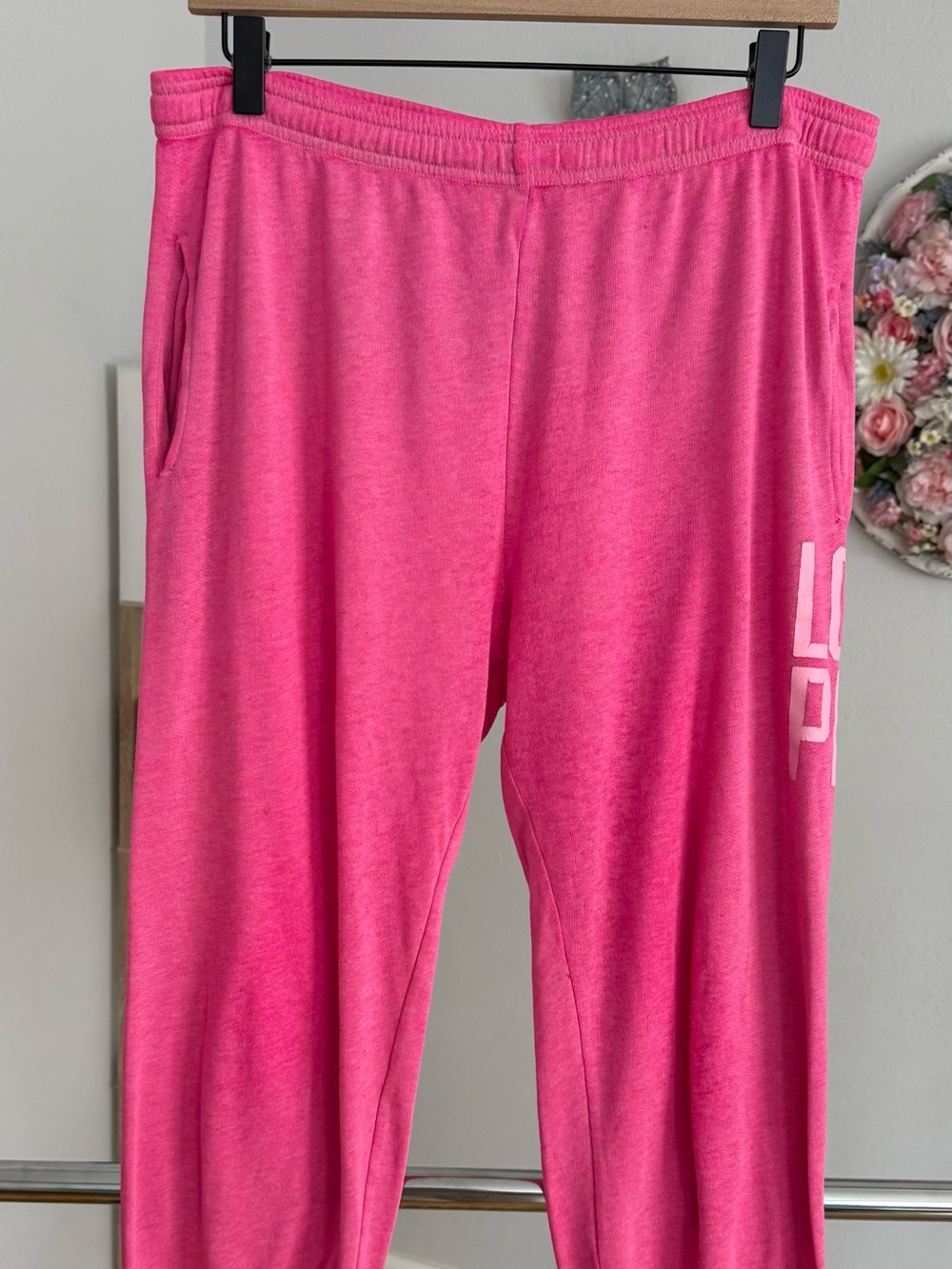 PINK Victoria's Secret Neon Pink / Hot Pink Girls' Jogger Sweatpants Y2K Style